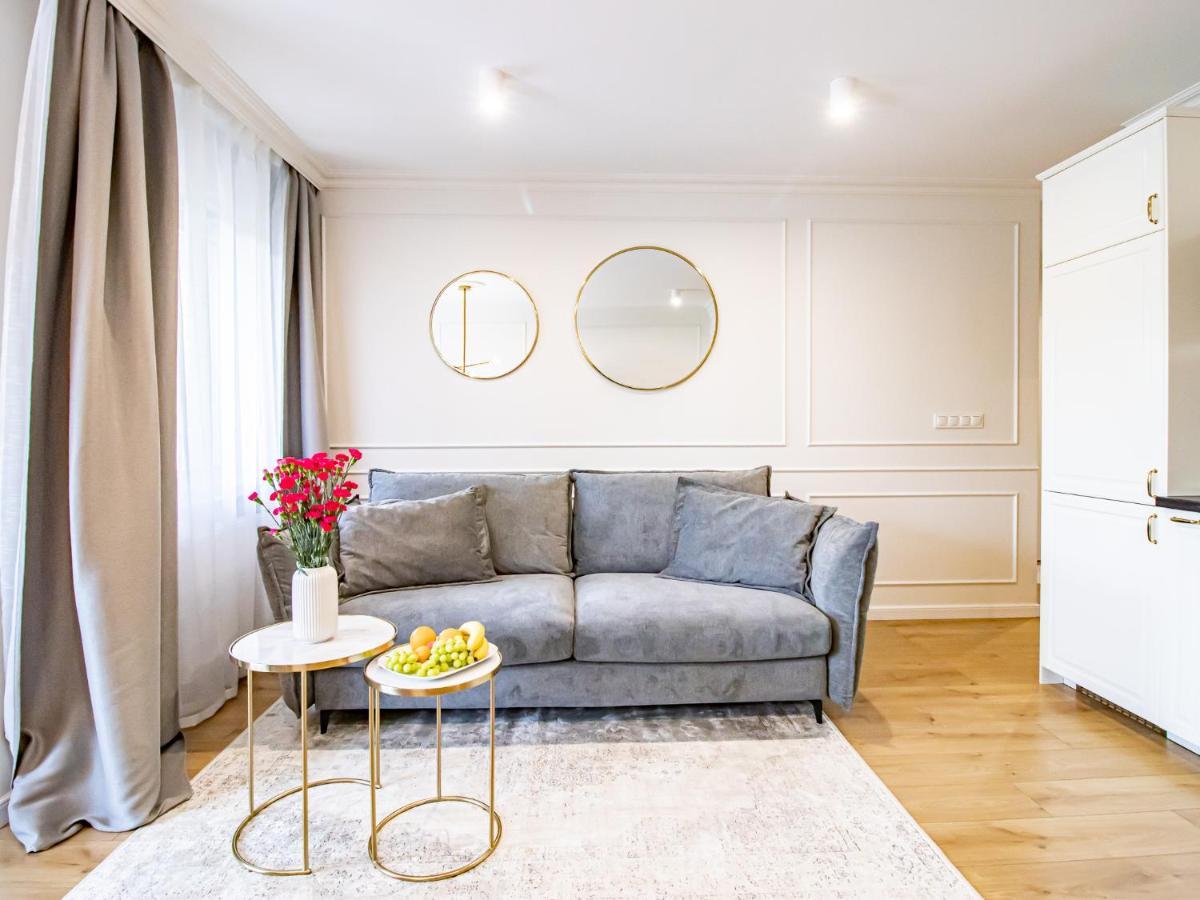 Golden Star Apartment كراكوفيا المظهر الخارجي الصورة