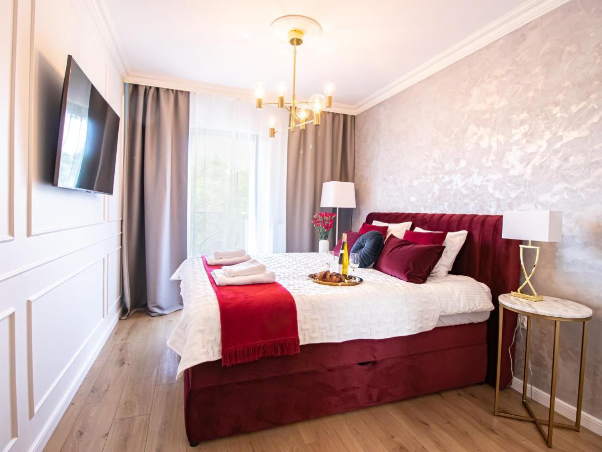 Golden Star Apartment كراكوفيا المظهر الخارجي الصورة